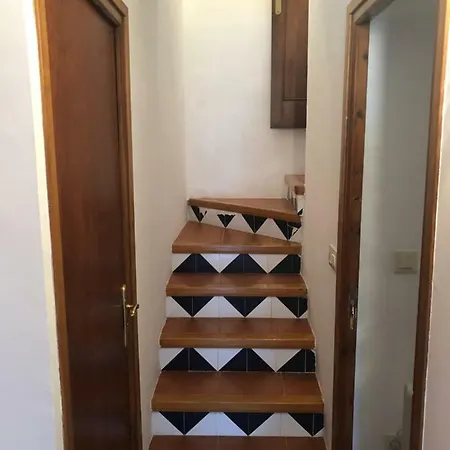 Casa Neus Holiday home *