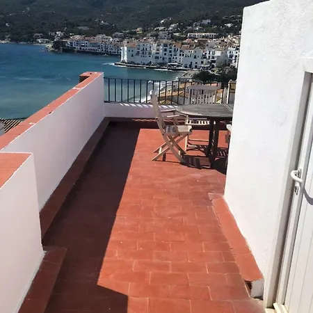 Casa Neus Кадакес